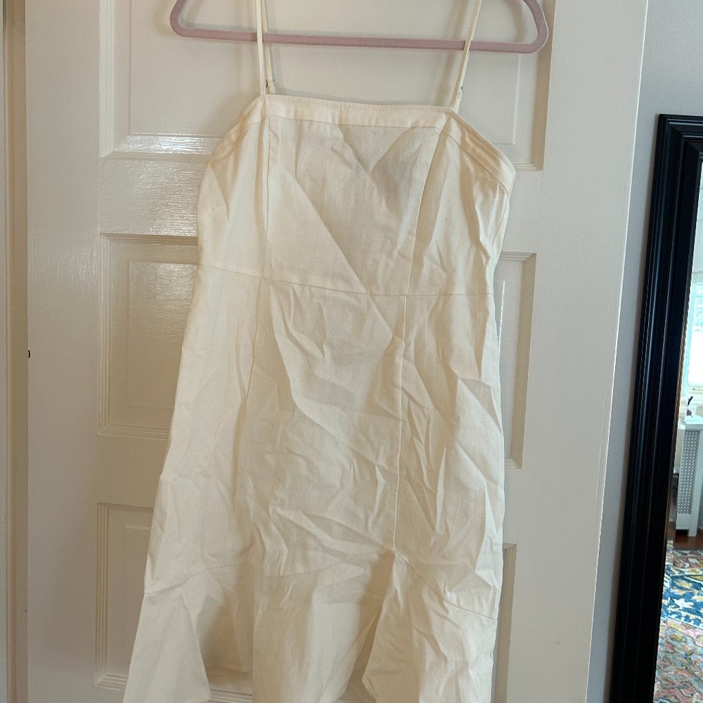 Aqua-Bloomingdales White Dress with Ruffle detail. Size M.